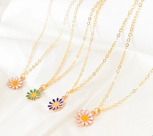Gold Plated Daisy Chain Necklace